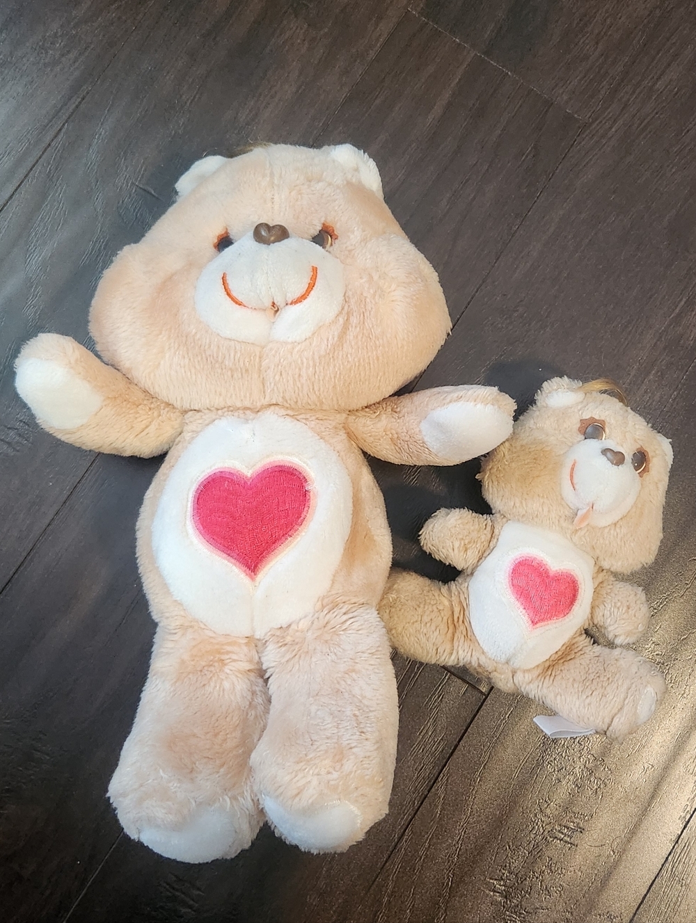 Vintage 1983 TENDER HEART Care Bears Plush Kenner beige